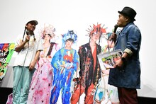 左から長久允、水道橋博士。