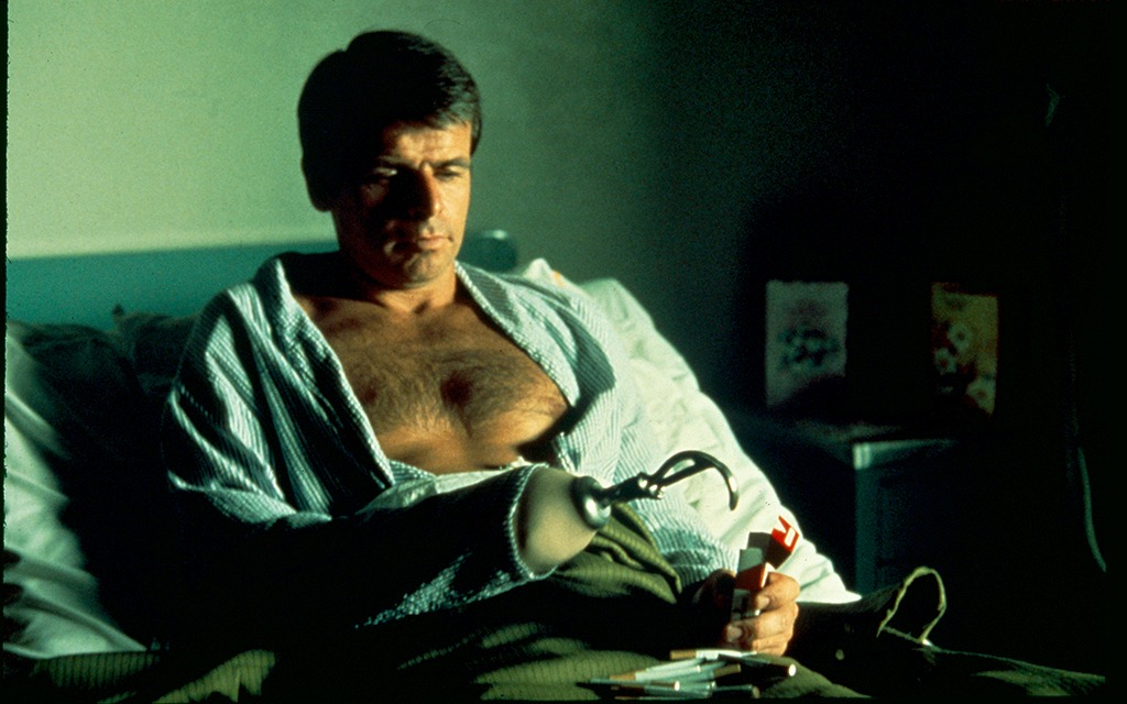 「ローリング・サンダー」 (c)1977 Orion Pictures Corporation. All Rights Reserved.