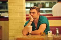 「HOT SUMMER NIGHTS／ホット・サマー・ナイツ」