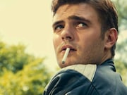 「HOT SUMMER NIGHTS/ホット・サマー・ナイツ」