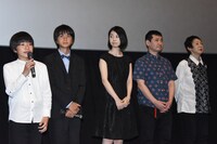 左から佐藤結良、大熊理樹、木引優子、秋山健一、ただのあっ子。
