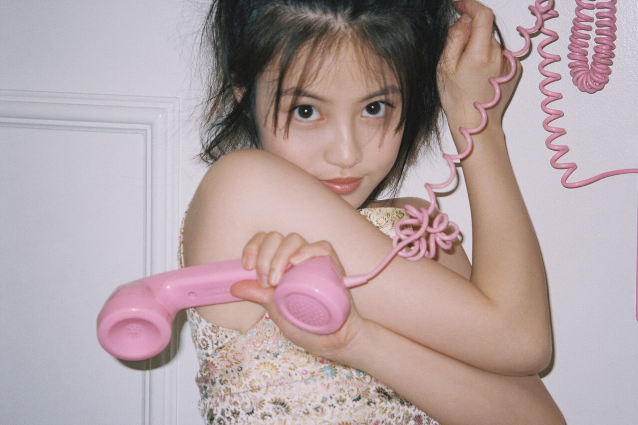 今田美桜の1stスタイルブック発売、LAでの素顔や私服コーディネートを収録