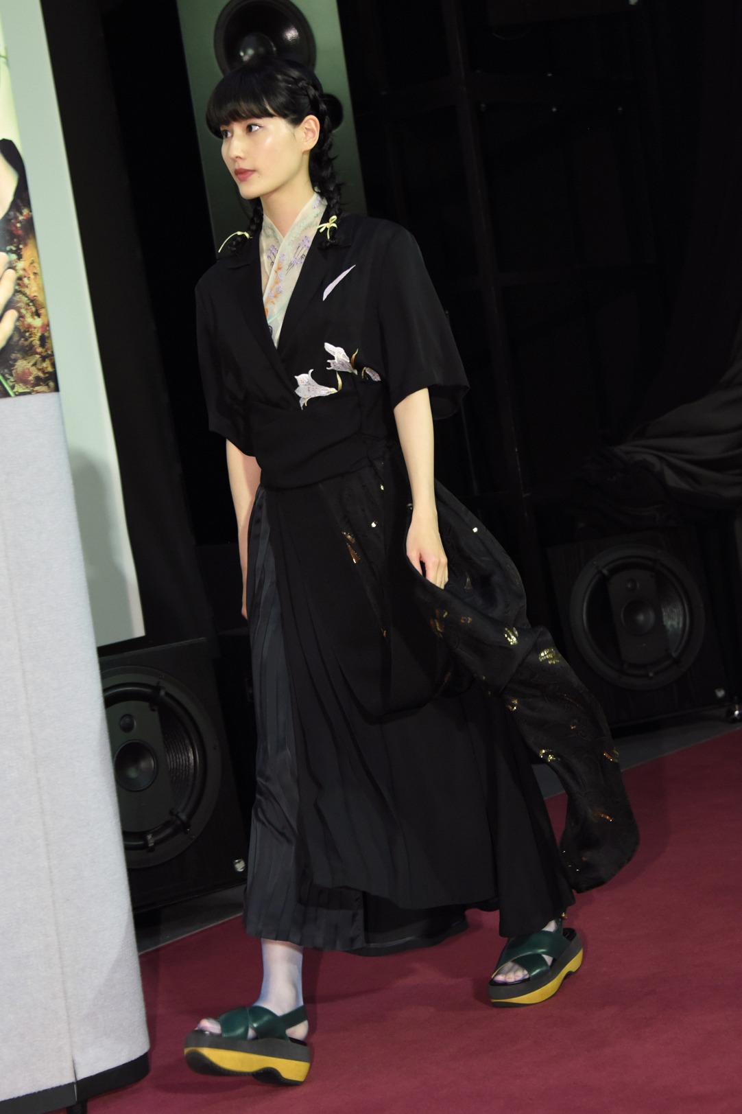 橋本愛