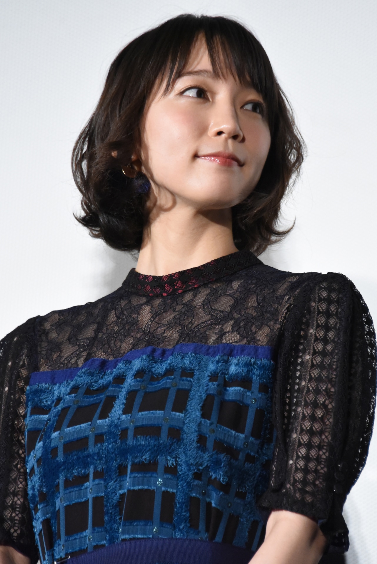 吉岡里帆