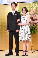 「エール」会見の様子。