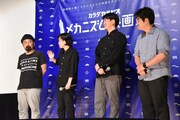 「『カラダカルピス』を知ってた人？」という質問に1人手を挙げる瀬田なつき（左から2番目）。