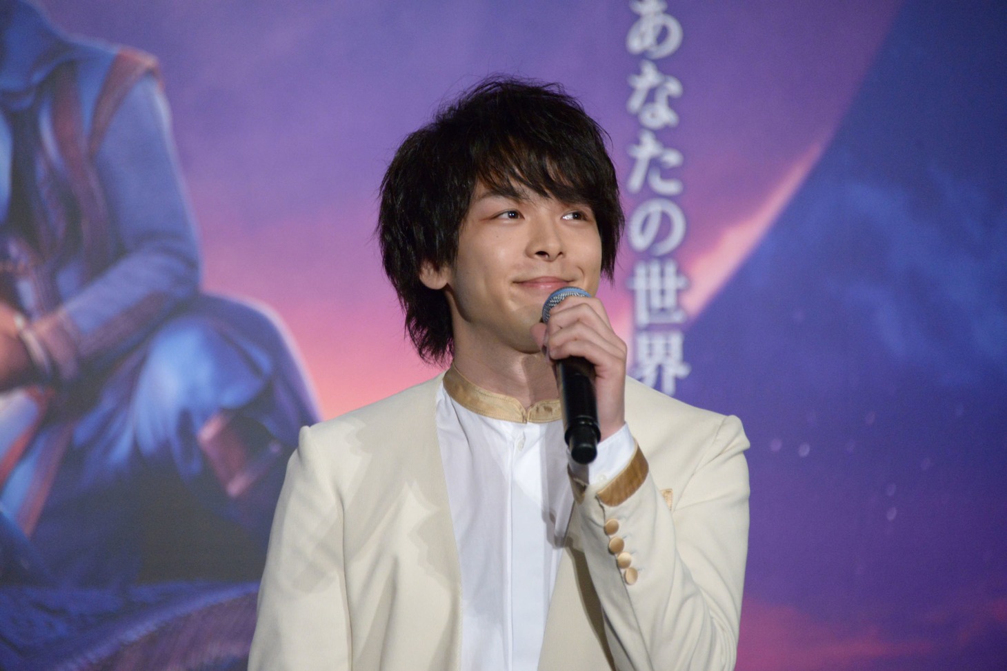 中村倫也