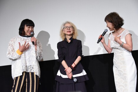左から山崎静代、木内みどり、浅田美代子。