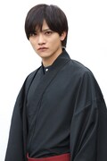 「拝み屋怪談II」より、藤田富演じる郷内心瞳。