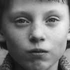 タル・ベーラ、7時間18分の大作「サタンタンゴ」引っさげ8年ぶりに来日