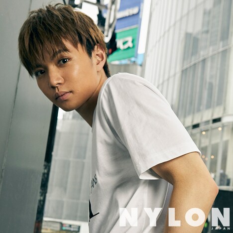 NYLON JAPAN8月号より、佐藤大樹。