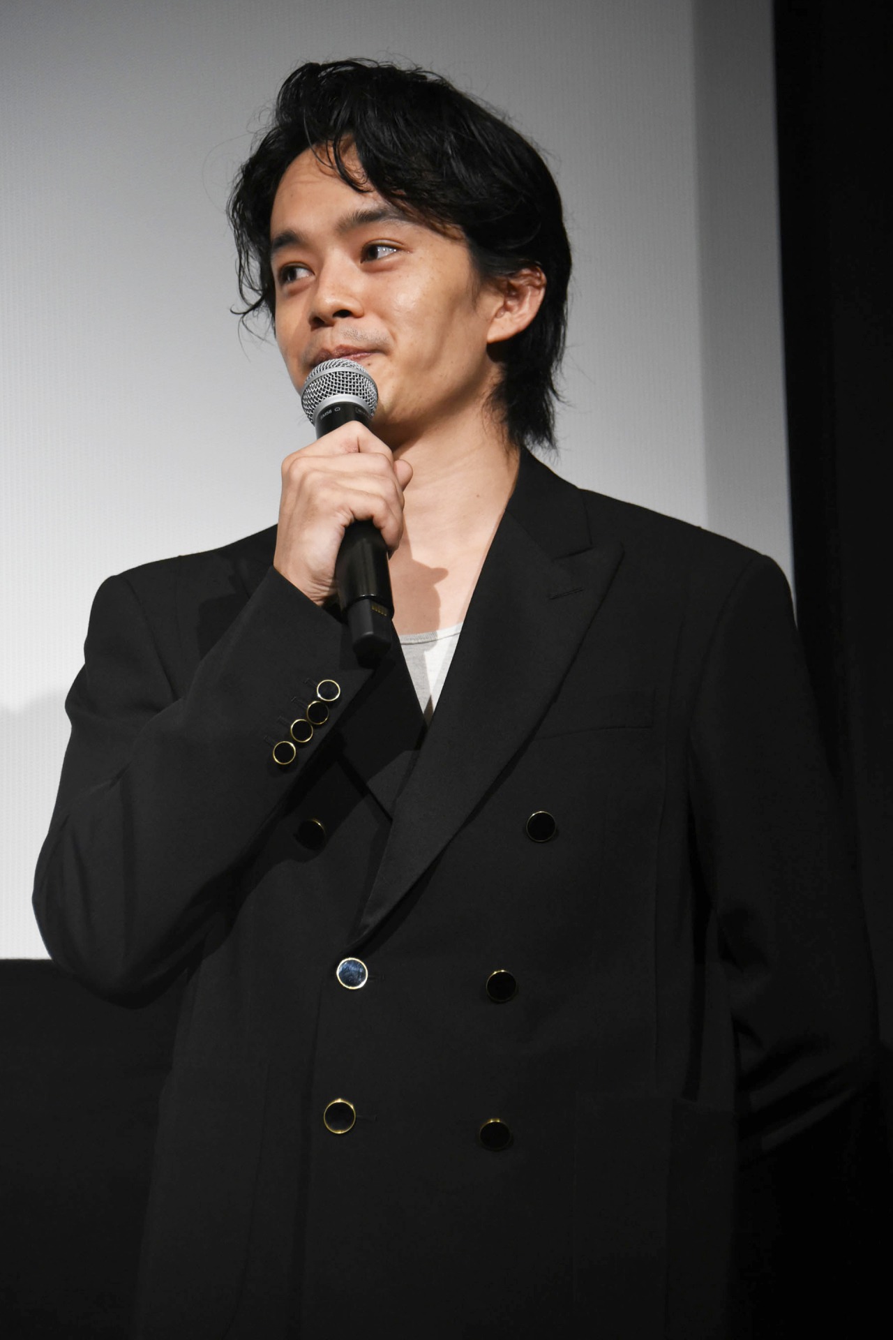 池松壮亮