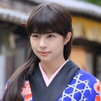 佐久間由衣演じるおゆう。