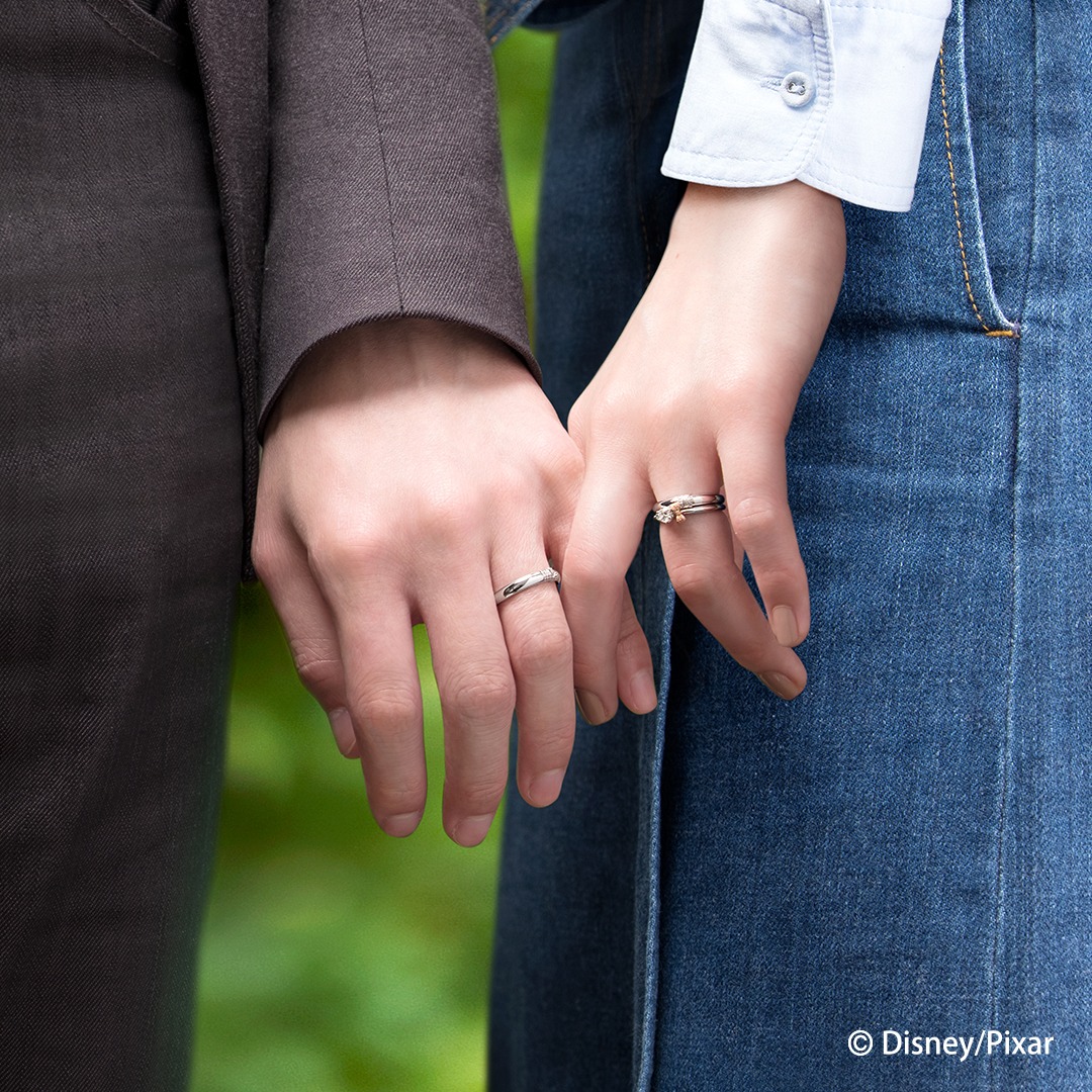 Lovely Knot 結婚指輪（リング / 税込11万円）、Lovely Knot 結婚指輪（ボー・ピープモチーフのリング / 税込11万円）、Lovely Knot 婚約指輪（リング / 税込12万3200円 ※中石代別途）。