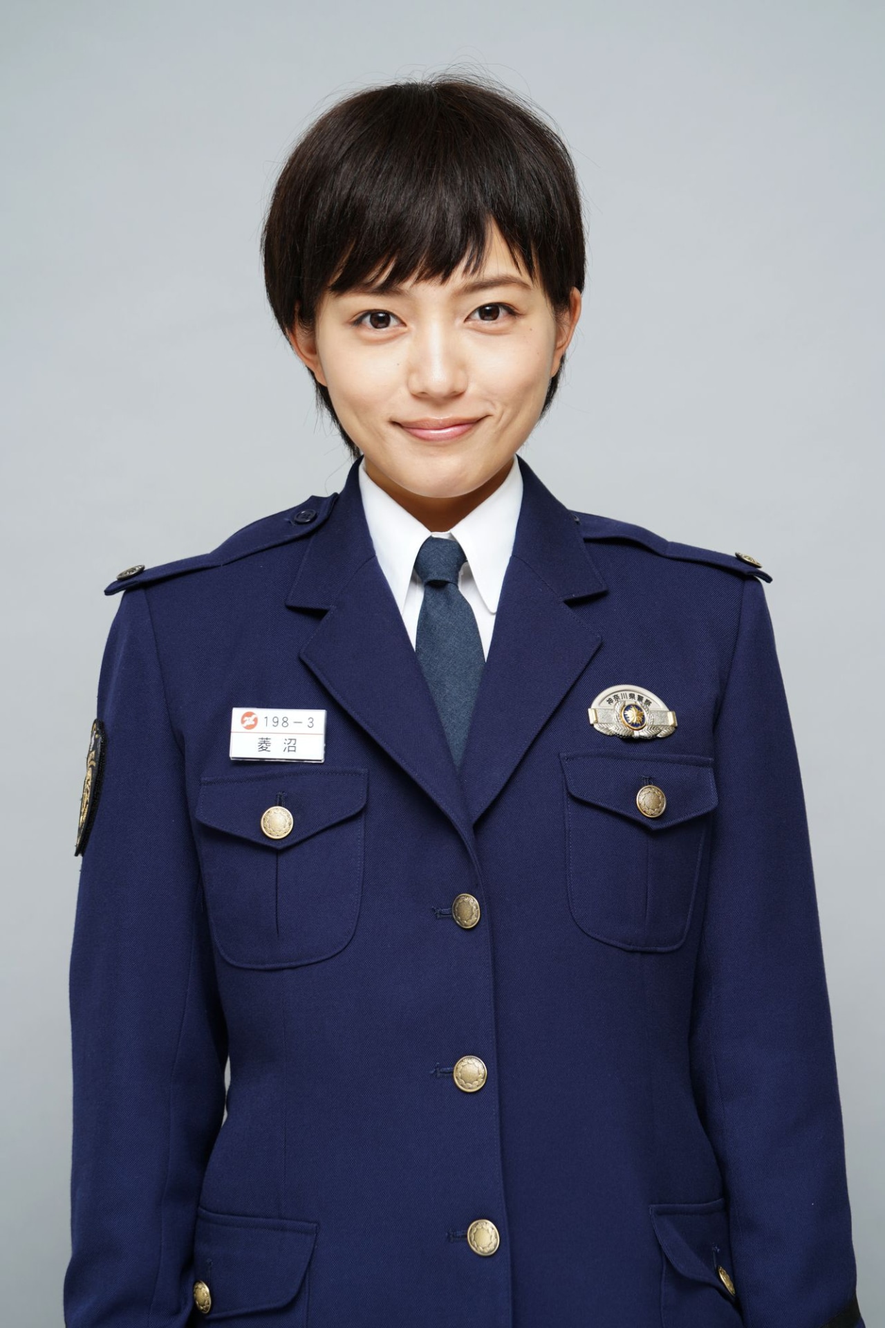 ドラマ「教場」より、川口春奈演じる菱沼羽津希。