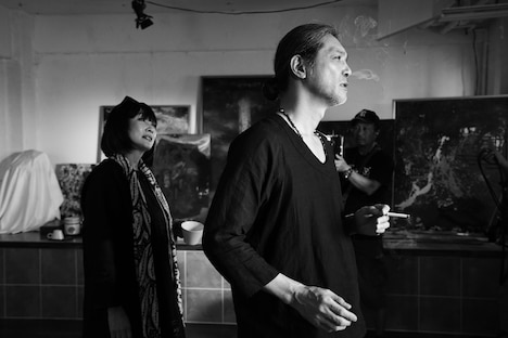 「影に抱かれて眠れ」新場面写真