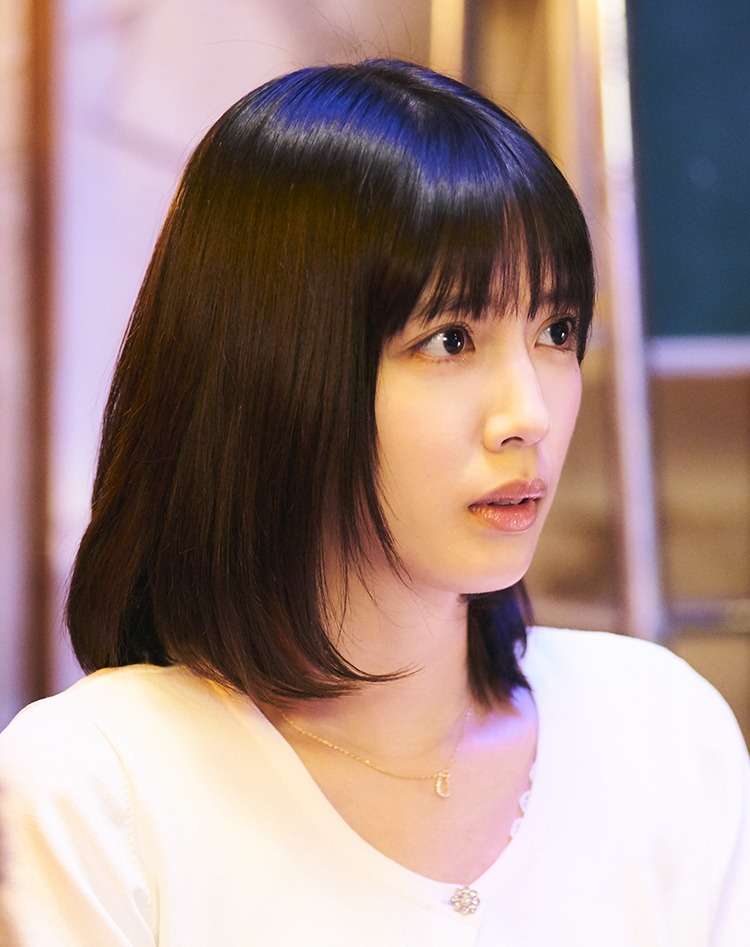 「びしょ濡れ探偵 水野羽衣」より、松田るか演じる杉浦美香子。