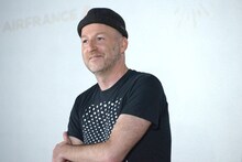 ミカエル・アース