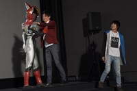 「劇場版ウルトラマンR／B セレクト！絆のクリスタル」グランドフィナーレ舞台挨拶の様子。