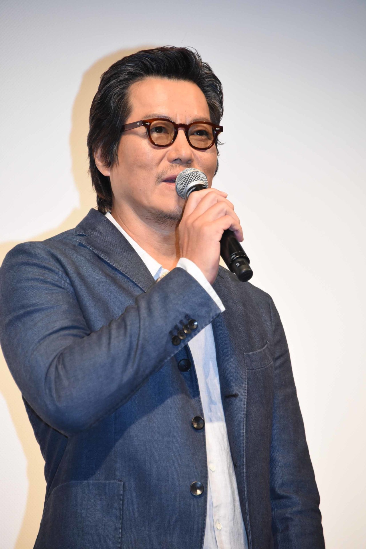 豊川悦司