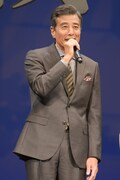 舘ひろし