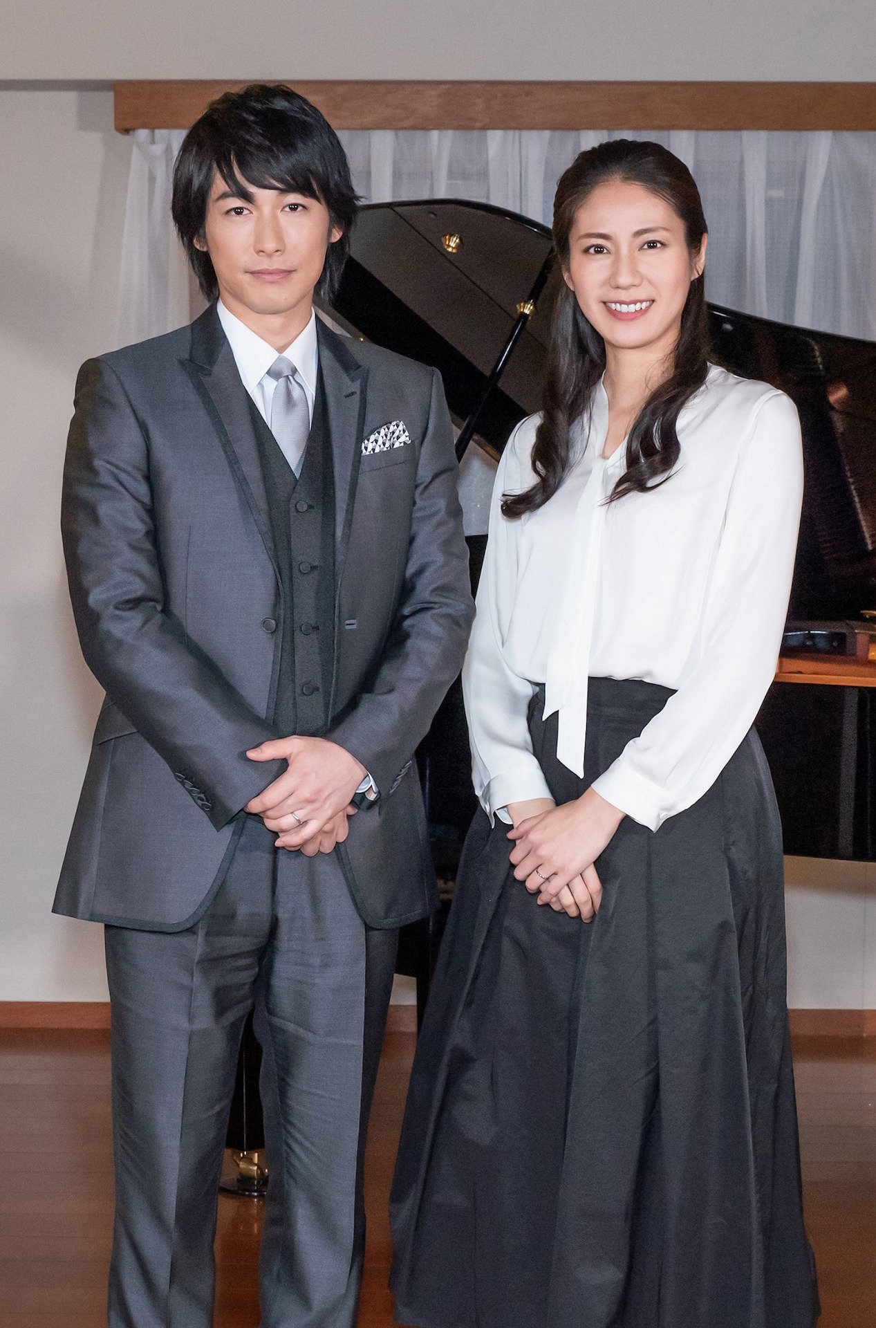 左からディーン・フジオカ、松下奈緒。