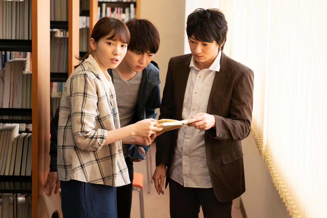 乙一×飯豊まりえ「シライサン」ファンタジア国際映画祭で上映、新場面写真も解禁