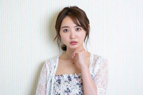 おのののか演じる奈々子。