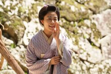 「引っ越し大名！」より、高畑充希演じる於蘭。