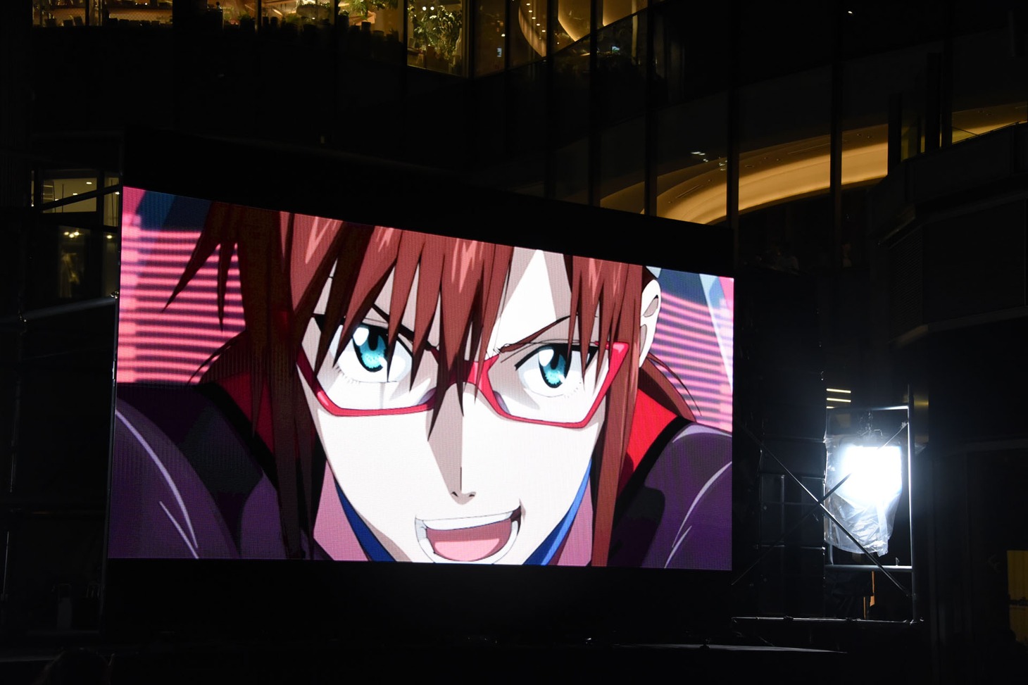 「シン・エヴァンゲリオン劇場版 AVANT1（冒頭10分40秒00コマ）0706版」上映の模様。