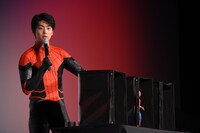 クモの第6感“スパイダーセンス”を問う難問に挑む伊藤健太郎。