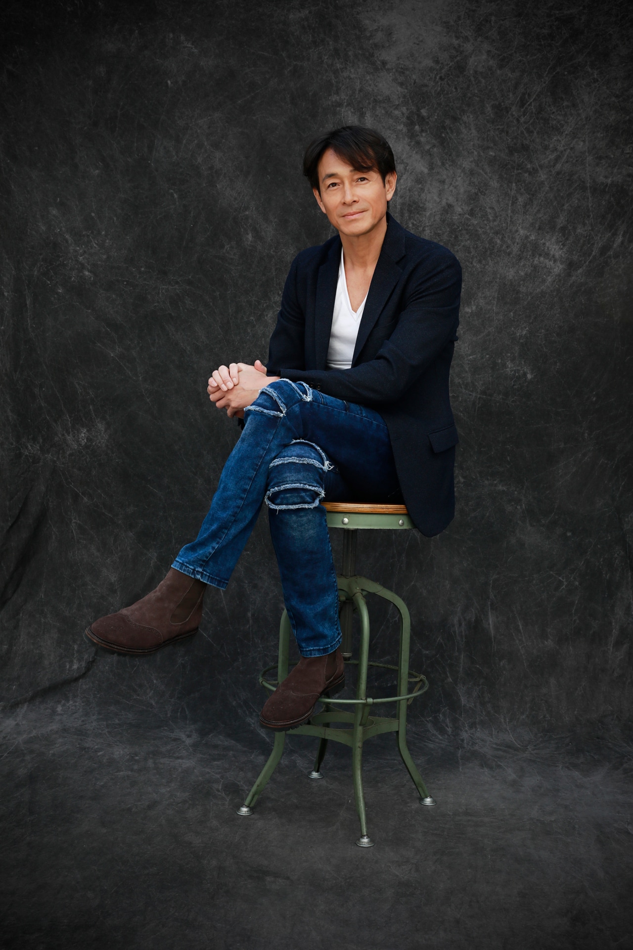 吉田栄作