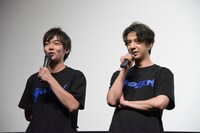 多くの作品で現場をともにしていることから、「ズブズブの関係」と称された望月卓（左）と松本寛也（右）。