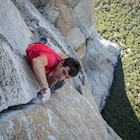 命綱なしで断崖絶壁をクライミング「フリーソロ」冒頭映像が公開