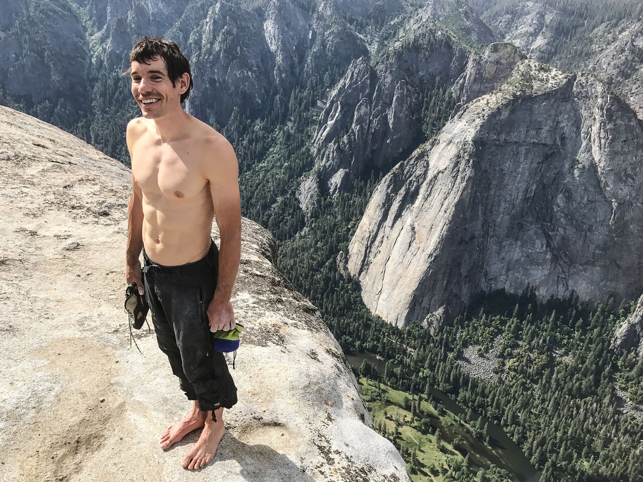freesolo_201907_04.jpg?