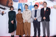 トークショーにて、左から佐藤栞里、伊藤沙莉、設楽統、日村勇紀、内藤剛志。