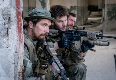 「ハンターキラー 潜航せよ」