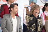 左からクリス・ペプラー、斉藤秀翼。