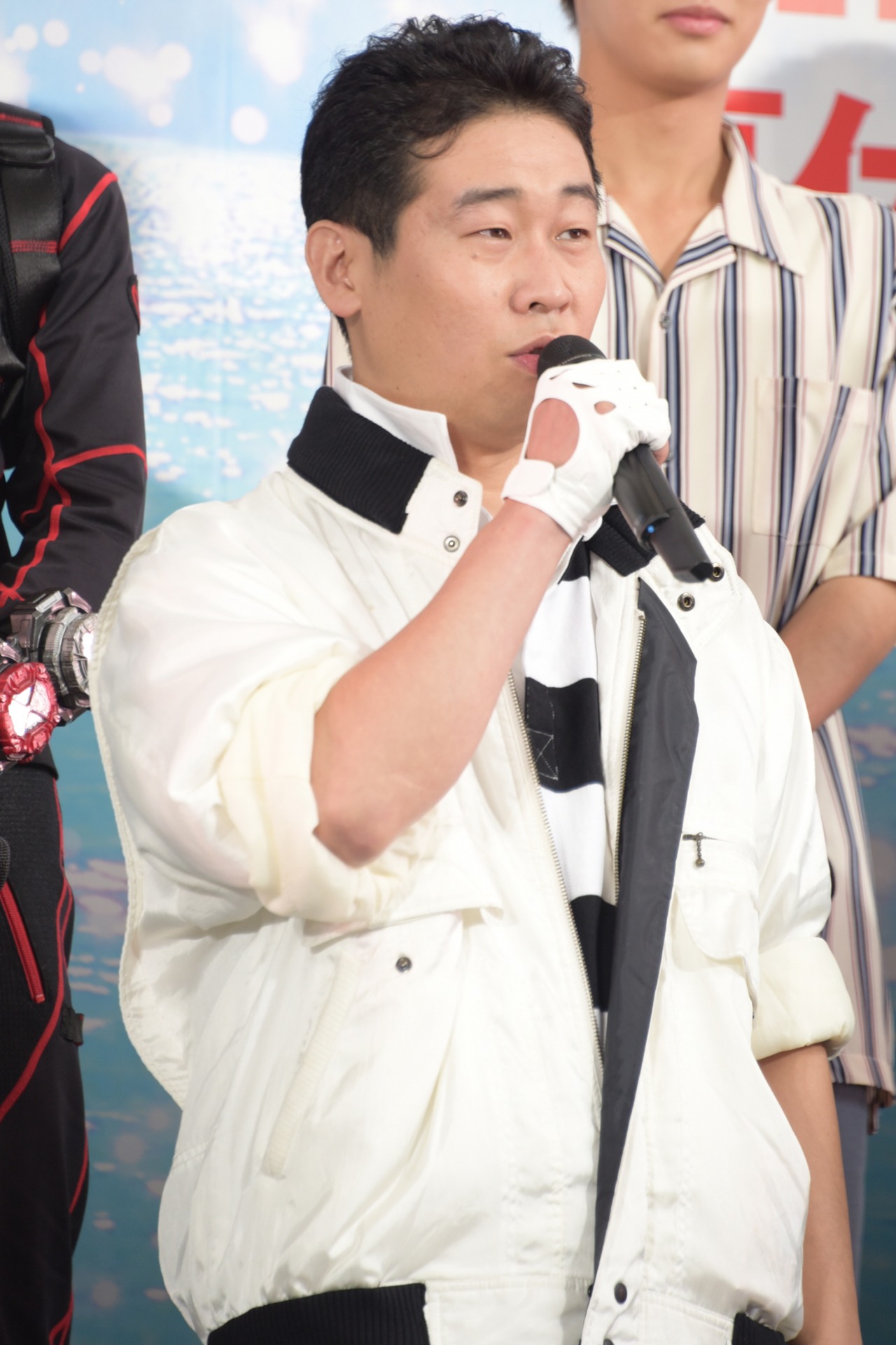 前野朋哉