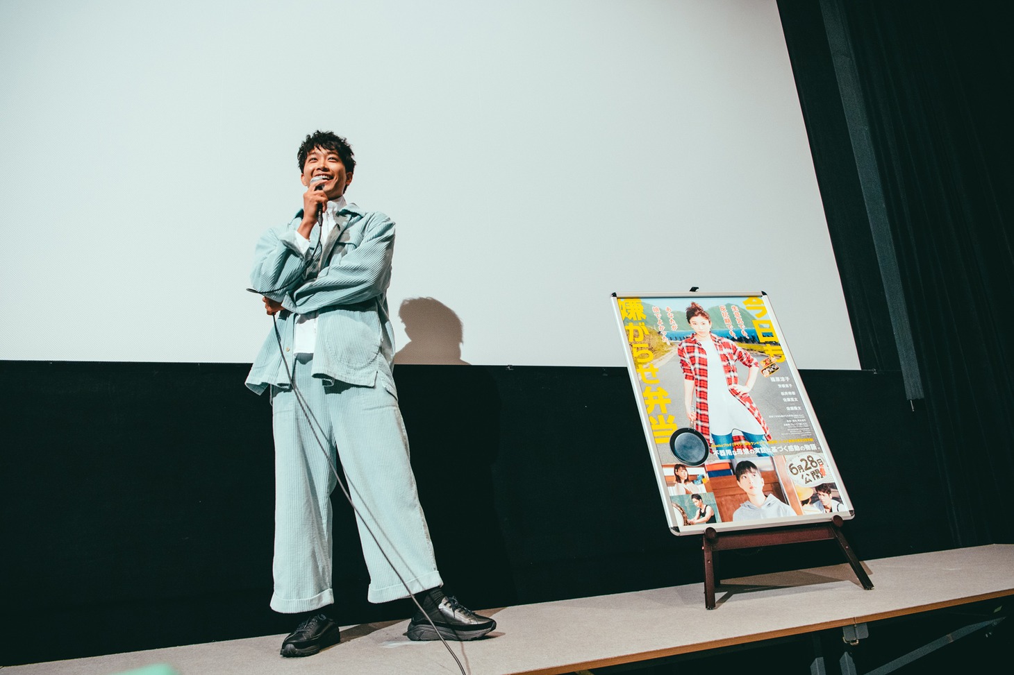 「今日も嫌がらせ弁当」トークショーに登壇した佐藤寛太。