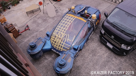 復元中のポリススピナーの写真。