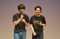 左から高崎翔太、橋本祥平。