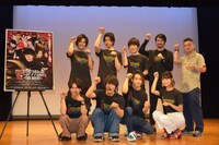 「恋するアンチヒーロー THE MOVIE」完成披露舞台挨拶の様子。