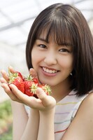 竹内愛紗ファースト写真集「愛紗」より。