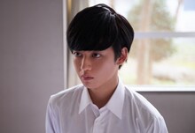 「殺さない彼と死なない彼女」より、ゆうたろう演じる八千代。