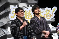 左から飯尾和樹、小澤征悦。