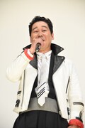 前野朋哉