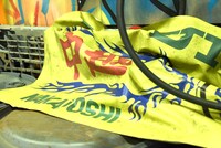 鬼邪高校の再現セット。“中越”と書かれた垂れ幕。