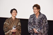 左から梶裕貴、宮野真守。