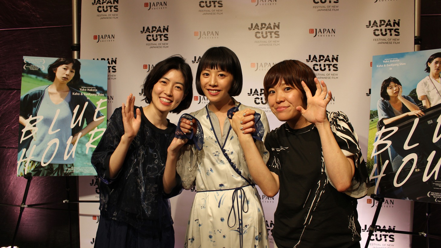 第13回JAPAN CUTS ～ジャパン・カッツ！にて、左からシム・ウンギョン、夏帆、箱田優子。